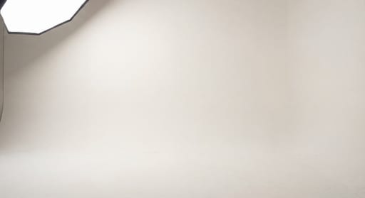 Pristine White Seamless Paper Curve